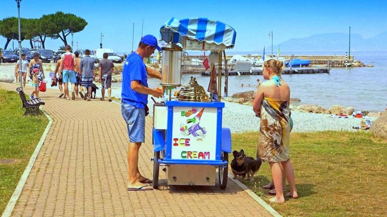 Appartamento Peschiera Peschiera del Garda Luaran gambar