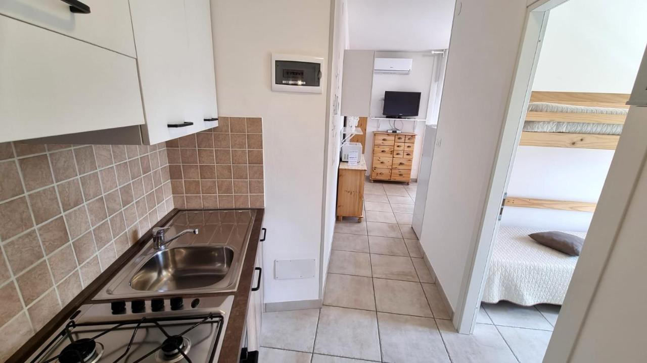 Appartamento Peschiera Peschiera del Garda Luaran gambar