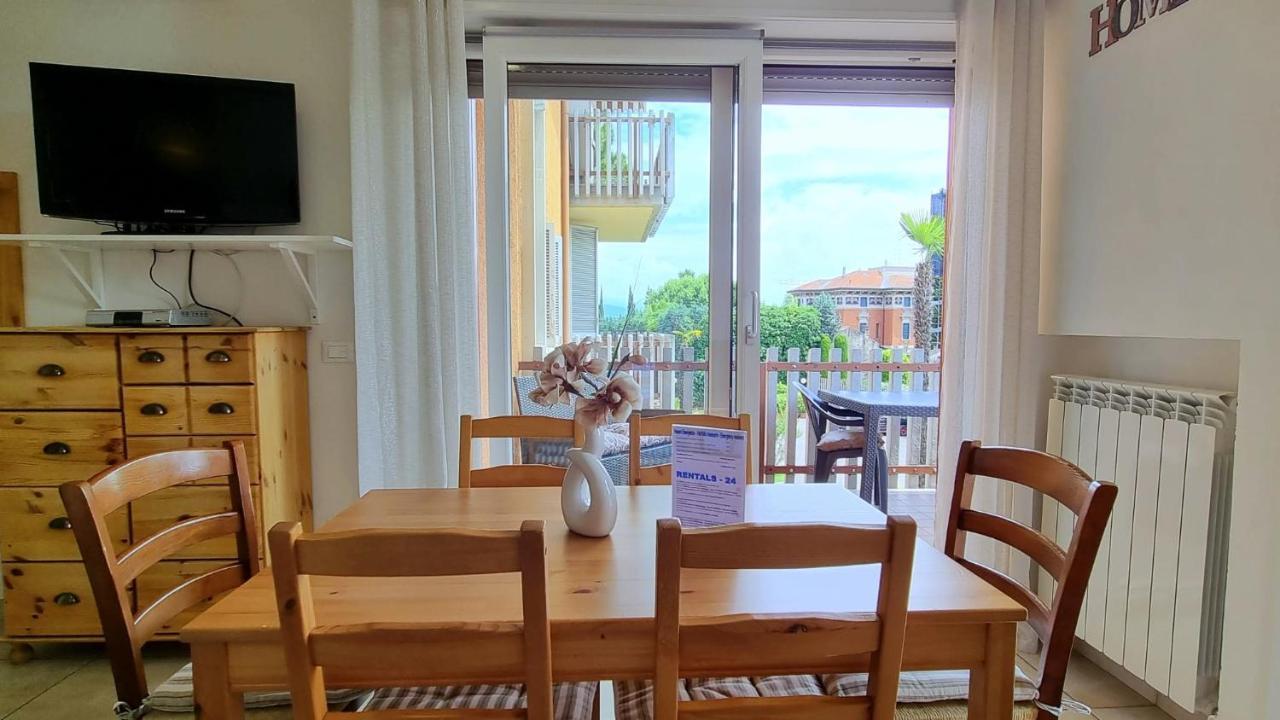 Appartamento Peschiera Peschiera del Garda Luaran gambar